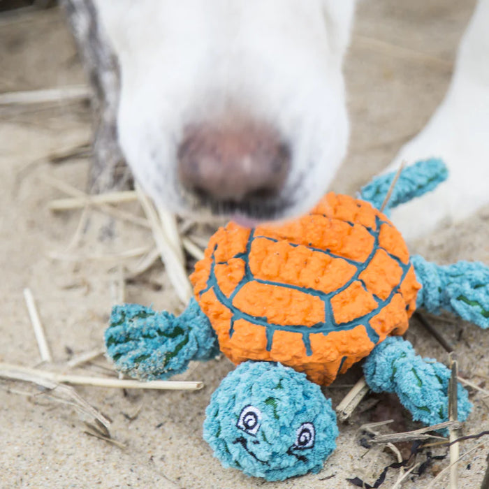 HuggleHounds Huggle-Fusion Dog Toy Orange Dude Turtle